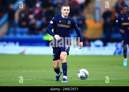 Dens Park, Dundee, Großbritannien. Februar 2024. Scottish Premiership Football, Dundee gegen Heart of Midlothian; Owen Dodgson von Dundee Credit: Action Plus Sports/Alamy Live News Stockfoto