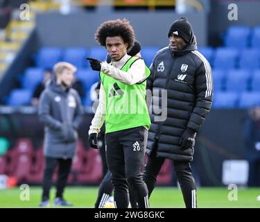 Burnley, Großbritannien. Februar 2024. Willian of Fulham wärmt sich vor dem Spiel auf, während des Premier League-Spiels Burnley gegen Fulham in Turf Moor, Burnley, Vereinigtes Königreich, 3. Februar 2024 (Foto: Cody Froggatt/News Images) in Burnley, Vereinigtes Königreich am 3. Februar 2024. (Foto: Cody Froggatt/News Images/SIPA USA) Credit: SIPA USA/Alamy Live News Stockfoto