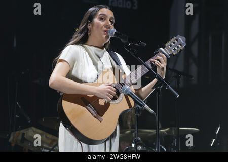 Der Singer-Songwriter Valeria Castro während seines Konzerts im Teatro Circo Price in Madrid am 3. Februar 2024 in Madrid. Stockfoto