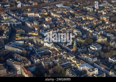 Luftbild, Wohngebiet Stadtzentrum Bahnhofstraße mit St. Bonifatius Kirche, Herne-Mitte, Herne, Ruhrgebiet, Nordrhein-Westfalen, Deutschland ACHTUNGxMINDESTHONORARx60xEURO *** Luftsicht, Wohngebiet Stadtzentrum Bahnhofstraße mit St. Bonifatius Kirche, Herne Mitte, Herne, Ruhrgebiet, Nordrhein-Westfalen, Deutschland ATTENTIONxMINDESTHONORARx60xEURO Stockfoto