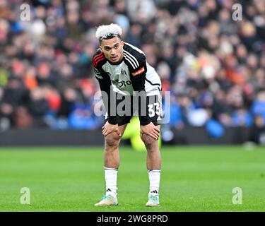 Burnley, Großbritannien. Februar 2024. Antonee Robinson aus Fulham zeigt seine Frustrationen während des Premier League-Spiels Burnley gegen Fulham in Turf Moor, Burnley, Großbritannien, 3. Februar 2024 (Foto: Cody Froggatt/News Images) in Burnley, Großbritannien am 3. Februar 2024. (Foto: Cody Froggatt/News Images/SIPA USA) Credit: SIPA USA/Alamy Live News Stockfoto