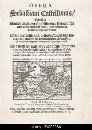 Titeldruck von: Oper von Sebastianus Castellio mit einer Vignette des Hollandse Gartens, 1613, 1611 - 1613 Druck Titeldruck der Oper von Sebastianus Castellio, 1613. Vignette mit dem niederländischen Löwen im Hollandse-Garten. Im Garten die Spruitende Oranjeboom und Wölfe, die sich in Schafskleidung verkleidet Schaf versuchen. De Leeuw zieht zusammen mit Prinz Willem I. (mit Hakbijl) den Baum der spanischen Tyrannei und Inquisition. Eingezäunter oder ummauerter Garten in den nördlichen Niederlanden; „Hortus conclusus“. Der gute Hirte (Christus) verteidigt seine Schafe vor Wölfen; „Ich bin der gute Hirte“ (Johannes 10,1-16) Stockfoto