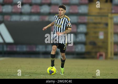 Alessandria, Italien. Februar 2024. Luis Hasa von Juventus während des Spiels der Serie C im Stadio Giuseppe Moccagatta gegen Alessandria, Turin. Der Bildnachweis sollte lauten: Jonathan Moscrop/Sportimage Credit: Sportimage Ltd/Alamy Live News Stockfoto