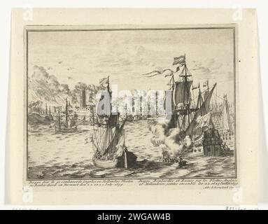 Bombardement Van Dieppe, 1694, 1695 Bombardement und Zerstörung der französischen Küstenstadt Dieppe durch die englische und niederländische Flotte, 22-23. Juli 1694. Platte Nr. XIII in der Serie „England's Theatre“ über Kriege, die von Willem III. In den Jahren 1691-1695 nach der glorreichen Revolution gesäumt wurden (( vierter Teil). Mit Untertiteln in Niederländisch und Französisch. Druckerei: Nord-Niederlande Druckerei: AmsterdamVerlag: Amsterdam Papierätzung Bombardement Dieppe Stockfoto