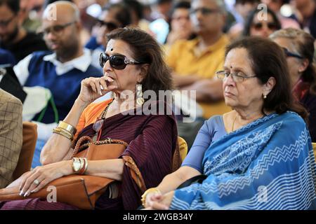 Jaipur, Indien. Februar 2024. Besucher besuchen das Jaipur Literature Festival in Jaipur, Rajasthan, Indien, am 3. Februar 2024. (Foto: Vishal Bhatnagar/NurPhoto) Credit: NurPhoto SRL/Alamy Live News Stockfoto