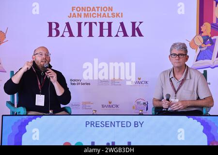 Jaipur, Indien. Februar 2024. Matthew Parker unterhält sich mit David Veevers bei einer Session während des Jaipur Literature Festival 2024 in Jaipur, Rajasthan, Indien, am 3. Februar 2024. (Foto von Vishal Bhatnagar/NurPhoto)0 Credit: NurPhoto SRL/Alamy Live News Stockfoto