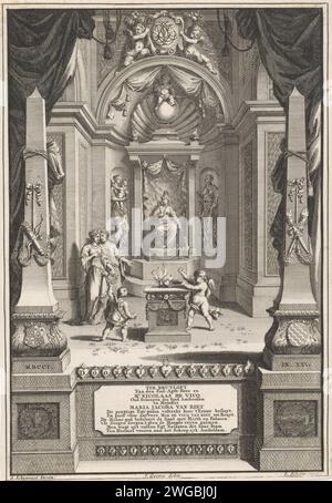 Denkmal zu Ehren der Hochzeit von Nicolaas de Vicq und Maria Jacoba van Riet, Laurens Screen, nach Simon Schijnvoet, nach Jan Goeree, 1704 gedruckter Hochzeitsplatz mit einem Denkmal zu Ehren der Hochzeit von Nicolaas de Vicq und Maria Jacoba van Riet. In der Mitte fuhr Juno als Göttin der Ehe. Sie wird von zwei Bildern von Frauen flankiert, eines mit zwei Kindern. Über ihr ein paar Putten, von denen zwei auf beiden Seiten des Hochzeitsmonogramms stehen. Für Juno opfern zwei Amoretti auf dem Altar der Liebe mit brennenden Herzen. Auf der linken Seite das Brautpaar. Vorne zwei OBS schoo Stockfoto