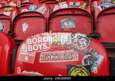 Der Aufkleber der Boro Boys auf einem Fansitz während des Sky Bet Championship Matches Middlesbrough gegen Sunderland im Riverside Stadium, Middlesbrough, Großbritannien, 4. Februar 2024 (Foto: Mark Cosgrove/News Images) in Middlesbrough, Großbritannien am 4. Februar 2024. (Foto: Mark Cosgrove/News Images/SIPA USA) Stockfoto