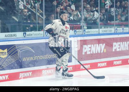 Augsburg, Deutschland 02. Februar 2024: 1. DEL - 2023/2024 - Sp.43 - Augsburger Panther vs. Kölner Haie im Bild: Moritz Müller/Müller (Kölner Haie) Stockfoto