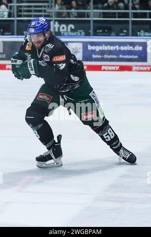 Augsburg, Deutschland 02. Februar 2024: 1. DEL - 2023/2024 - Sp.43 - Augsburger Panther vs. Kölner Haie im Bild: Maximilian Renner (Augsburger Panther) Stockfoto