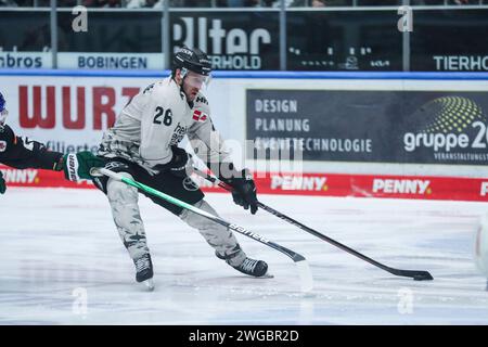 Augsburg, Deutschland 02. Februar 2024: 1. DEL - 2023/2024 - Sp.43 - Augsburger Panther vs. Kölner Haie im Bild: David McIntyre (Kölner Haie) Stockfoto