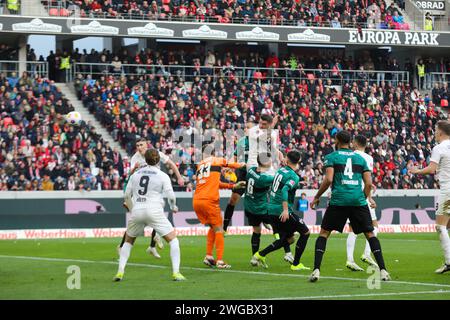 ©PHOTOPQR/VOIX DU NORD/Thierry Thorel ; 03/02/2024 ; Fribourg en Brisgau, le 3 fevrier 2024 - rencontre de la Bundesliga a a l'Europa Park Stadion entre le SC Freiburg et le VfB Stuttgart - Foto : Thierry Thorel / La Voix du Nord Freiburg im Breisgau, 3. Februar 2024 - Bundesliga-Spiel im Europa Park Stadion zwischen SC Freiburg und VfB Stuttgart - Stockfoto