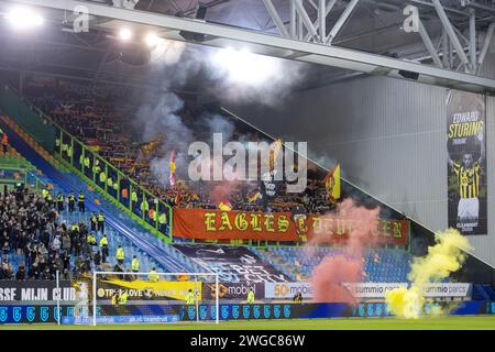 Arnheim, Niederlande. Februar 2024. ARNHEM, Stadium Gelredome, 04-02-2024, Saison 2023/2024, niederländische Eredivisie. Während des Matches Vitesse - Go Ahead Eagles, Atmosphäre im Stadion Fans GA Eagles Credit: Pro Shots/Alamy Live News Stockfoto