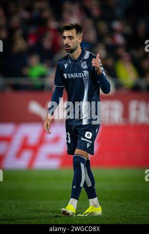 Brais Mendez (Real Sociedad) während eines La Liga EA Sports Spiels zwischen Girona FC und Real Sociedad am 3. Februar 2024 im Estadio Municipal de Montilivi in Girona, Spanien. (Foto: Felipe Mondino/SIPA USA) Stockfoto