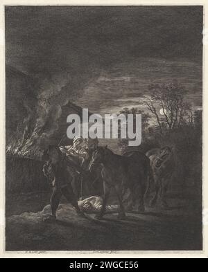 Pferdediebstahl, Cornelis Visscher (II), nach Pieter Bodding van Laer, 1638–1658 Abdruck in der Nacht, ein Dieb entkommt so schnell wie möglich mit zwei auf der Auskleidung ausgelegten Pferden. Eine Frau hat ihre Hände aus Verzweiflung angesichts des Anblicks auf den verwundeten Mann gelegt, der vor ihr auf dem Boden liegt. Gleichzeitig ruft der Mann neben ihr, etwas für sie. Der Zaun des Hauses im Hintergrund brennt und der Vollmond ist am Himmel. Haarlem Papier Ätzen / Gravieren Pferd. Feuer, Feuer. Raub. Infektionen und Wunden - AA - weibliche menschliche Figur. Ohnmacht, Geschwür - BB - draußen Stockfoto