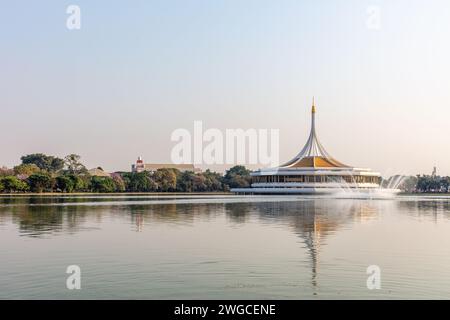 Suan Luang Rama IX, (Rama IX Park), öffentlicher Park im Prawet District, Bangkok, Thailand Stockfoto