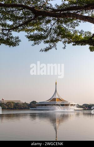 Suan Luang Rama IX, (Rama IX Park), öffentlicher Park im Prawet District, Bangkok, Thailand Stockfoto