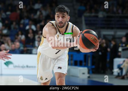 Madrid, Spanien. Februar 2024. Facundo Campazzo von Real Madrid während des Liga ACB Endesa Spiels zwischen Real Madrid und Basquet Girona in Wizink am 04. Februar 2024 in Madrid (Foto: Oscar Gonzalez/SIPA USA) (Foto: Oscar Gonzalez/SIPA USA) Credit: SIPA USA/Alamy Live News Stockfoto