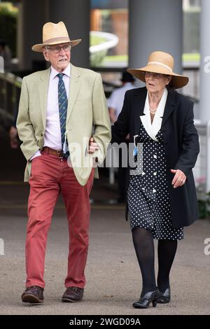 Ascot, Großbritannien. September 2024. Ältere Rennfahrer beim September Racing Friday Meeting. Kredit: Maureen McLean/Alamy Stockfoto