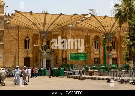 Der Innenhof der Al-Hussein-Moschee in Kairo, Ägypten Stockfoto