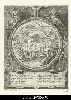 Die Ausgrabung der Festungen durch die Antwerpener Einwohner, 1577, 1578 drucken die Ausgrabung der Festungen durch die Antwerpener Einwohner, 23. August 1577. Prozession der Einwohner Antwerpens, bewaffnet mit Pik und Körben, auf dem Weg zur Zitadelle. Im Hintergrund der Abriss und Ausgrabung der Festung. Präsentation in einem runden Medaillon mit ornamentalem allegorischem Rahmen mit oben sitzenden weiblichen Personifikationen von Vlijt (Diligentia) und Freiheit (Libertas). Am unteren Rand einer Kartusche mit 2 Versen mit je 6 Zeilen auf Französisch und Niederländisch. Papierstich in den südlichen Niederlanden Stockfoto