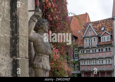 Roland-Statue vor dem Rathaus in Quedlinburg, Sachsen-Anhalt Stockfoto