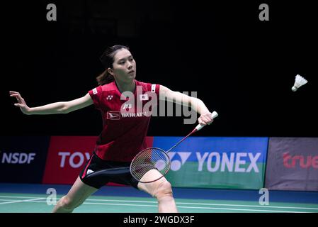 Bangkok, Thailand. Februar 2024. Aya Ohori aus Japan spielt gegen Supanida Katethong aus Thailand (nicht abgebildet) während des Badminton Women's Single Final Match in den Princess Sirivannavari Thailand Masters 2024 im Nimibutr Stadium. Aya Ohori gewann Supanida Katethong 2:1 (18:21, 21:17, 21:13) (Foto: Peerapon Boonyakiat/SOPA Images/SIPA USA) Credit: SIPA USA/Alamy Live News Stockfoto