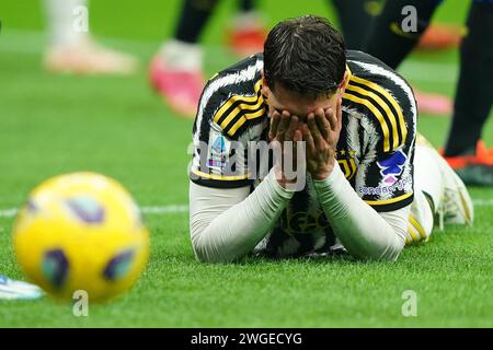 Mailand, Italien. Februar 2024. Foto Spada/LaPresse 04 Febbraio 2024 Milano (Italia) Sport, calcio - Inter vs Juventus - Campionato italiano di calcio Serie A TIM 2023/2024 - Stadio San Siro. Nella Foto: Dusan Vlahovic (FC Juventus); Delusione 4. Februar 2024 Mailand (Italien) Sport, calcio - Inter vs Juventus - italienische Fußballmeisterschaft der Serie A 2023/2024 - San Siro Stadion. Im Bild: Dusan Vlahovic (Juventus FC); Enttäuschung: LaPresse/Alamy Live News Stockfoto