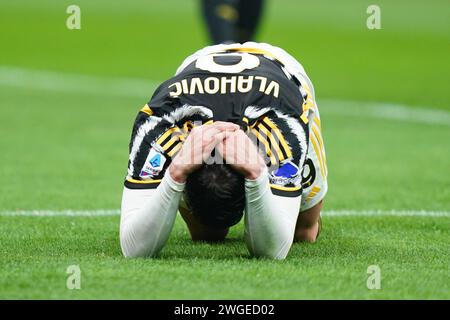 Mailand, Italien. Februar 2024. Foto Spada/LaPresse 04 Febbraio 2024 Milano (Italia) Sport, calcio - Inter vs Juventus - Campionato italiano di calcio Serie A TIM 2023/2024 - Stadio San Siro. Nella Foto: Dusan Vlahovic (FC Juventus); Delusione 4. Februar 2024 Mailand (Italien) Sport, calcio - Inter vs Juventus - italienische Fußballmeisterschaft der Serie A 2023/2024 - San Siro Stadion. Im Bild: Dusan Vlahovic (Juventus FC); Enttäuschung: LaPresse/Alamy Live News Stockfoto