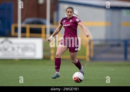 Barry, Großbritannien. Februar 2024. Hannah Power von Cardiff City Women während des Genero Adrian Premier Matches zwischen Barry Town United Women und Cardiff City Women im Jenner Park Stadium in Barry am 4. Februar 2024. Dieses Bild darf nur für redaktionelle Zwecke verwendet werden. Nur redaktionelle Verwendung. Quelle: Ashley Crowden/Alamy Live News Stockfoto