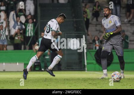 Curitiba, Brasilien. Februar 2024. PR - CURITIBA - 02/04/2024 - PARANAENSE 2024, CORITIBA (Foto: Robson Mafra/AGIF/SIPA USA) Credit: SIPA USA/Alamy Live News Stockfoto