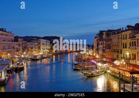 Dämmerungsserenade in Venedig Italien Stockfoto