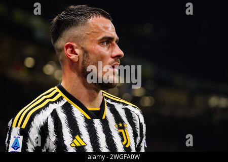 Mailand, Italien. Februar 2024. Filip Kostic (Juventus FC) während des italienischen Meisterschaftsspiels der Serie A zwischen dem FC Internazionale und Juventus FC am 4. Februar 2024 im Giuseppe Meazza Stadion in Mailand, Italien - Credit: Luca Rossini/E-Mage/Alamy Live News Stockfoto