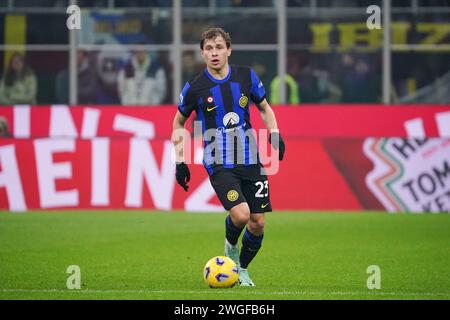 Mailand, Italien. Februar 2024. Nicolò Barella, während des FC Inter gegen Juventus FC, Serie A, im Giuseppe Meazza Stadion. Quelle: Alessio Morgese/Alessio Morgese/Emage/Alamy Live News Stockfoto