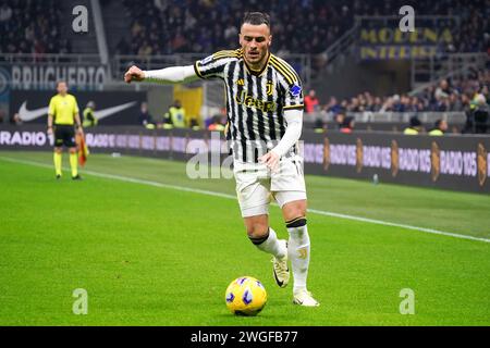 Mailand, Italien. Februar 2024. Filip Kostic während des FC Inter gegen Juventus FC, Serie A, im Giuseppe Meazza Stadium. Quelle: Alessio Morgese/Alessio Morgese/Emage/Alamy Live News Stockfoto