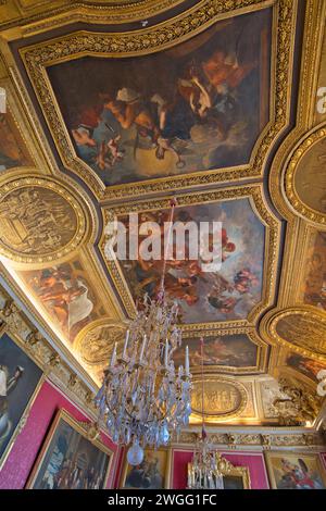 Schloss Versailles, Versailles, Frankreich, 08.18.2023 dekorativ, Decke, Architektur Stockfoto