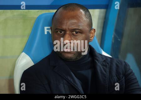 Straßburg, Frankreich. Februar 2024. Trainer des RC Straßburg Patrick Vieira während des französischen Meisterschaftsspiels Ligue 1 zwischen RC Straßburg und Paris Saint-Germain am 2. Februar 2024 im Stade de La Meinau in Straßburg, Frankreich - Foto Jean Catuffe/DPPI Credit: DPPI Media/Alamy Live News Stockfoto