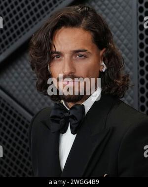 Los Angeles, USA. Februar 2024. Maluma kommt bei den 66. Jährlichen Grammy Awards, die am Sonntag, 4. Februar 2024, in der Arena Crypto.com in Los Angeles, KALIFORNIEN, stattfinden. (Foto: Sthanlee B. Mirador/SIPA USA) Credit: SIPA USA/Alamy Live News Stockfoto