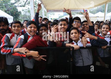 Besucher besuchen das Jaipur Literature Festival in Jaipur, Rajasthan, Indien, am 4. Februar 2024. (Foto von Vishal Bhatnagar/NurPhoto)0 Credit: NurPhoto SRL/Alamy Live News Stockfoto