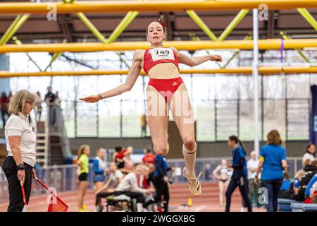 München, Deutschland. Februar 2024. Nelly Sohn (LG Staufen); Süddeutsche Hallenmeisterschaften Aktive und Jugend U18 in der Werner-von-Linde-Halle in München am 04.02.2024, (Bayern). Quelle: dpa/Alamy Live News Stockfoto