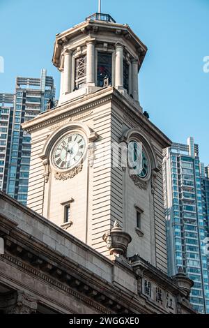 Der Uhrenturm des Zollhauses Jianghan in Wuhan, China Stockfoto