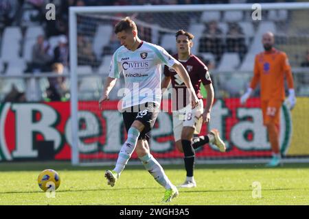 Torino, Italien. Februar 2024. 4. Februar Turin - Italien - Torino vs Salernitana Serie A 2023/2024 - Grande Torino Stadium - im Bild: Basic Toma salernitana Credit: Kines Milano/Alamy Live News Stockfoto