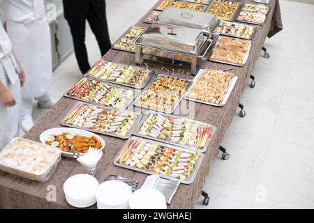 Catering mit kleinen Speisen Stockfoto