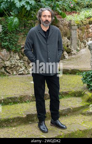 Rom, Italien. Februar 2024. Saverio Costanzo nimmt an der Fotokonferenz „Finalmente l'Alba“ in Rom Teil. Quelle: SOPA Images Limited/Alamy Live News Stockfoto