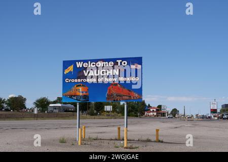 Vaughn, NM - 9. Oktober 2023: Vaughn liegt an einer Kreuzung der Eisenbahnlinien Burlington Northern Santa Fe und Union Pacific. Stockfoto