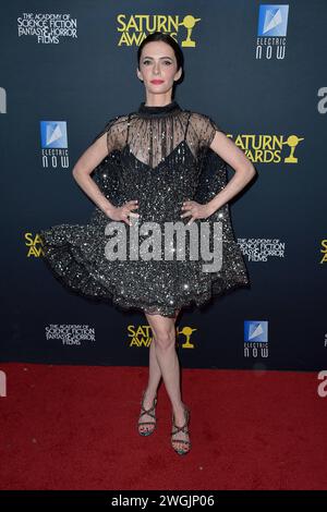 Elizabeth Tulloch bei der Verleihung der 51. Saturn Awards 2024 im Los Angeles Marriott Burbank Airport Hotel. Burbank, 04.02.2024 Stockfoto