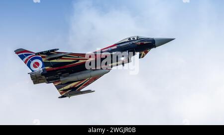 Fairford, Großbritannien - 14. Juli 2022: Eurofighter Typhoon im Flug Stockfoto