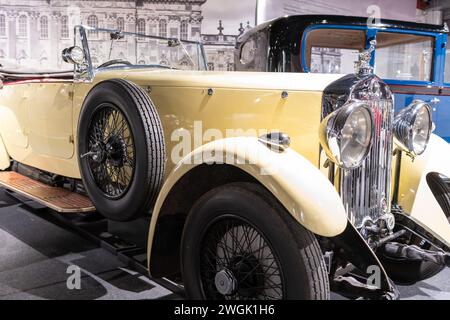 Sparkford.Somerset.Vereinigtes Königreich.7. Januar 2024.im Haynes Motor Museum in Somerset wird Ein 1929 Lanchester 30HP Sporttourer gezeigt Stockfoto