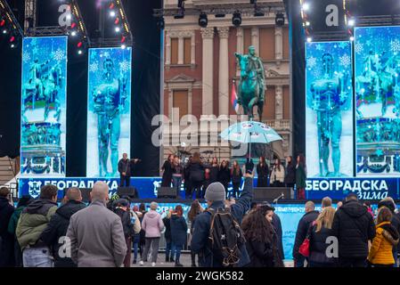 Januar 2024, Belgrad, Serbien, Weihnachtskonzert mit klassischer Musik auf dem Platz der Republik im Zentrum der Stadt Stockfoto