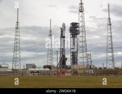 Cape Canaveral, USA. Februar 2024. SpaceX und NASA sind bereit, den PACE Plankton Aerosol Cloud Ocean Ecosystem Satellit am Dienstag, den 5. Februar 2024, um 1:33 UHR zu starten. Abflug von SLC-40 Cape Canaveral Florida Brevard County USA (Foto: Scott Schilke/SIPA USA) Credit: SIPA USA/Alamy Live News Stockfoto